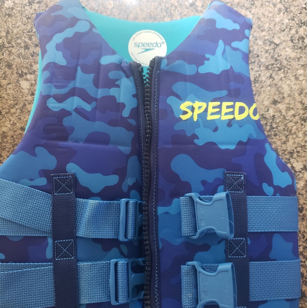 Swim vest